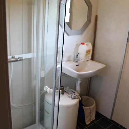 Деревянный коттедж Bergheim Two-bedroom Birkeland